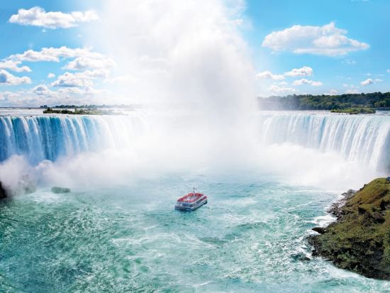 早朝一番乗り　ナイアガラの滝クルーズ＆滝の裏側ツアー ＜英語ガイド＞