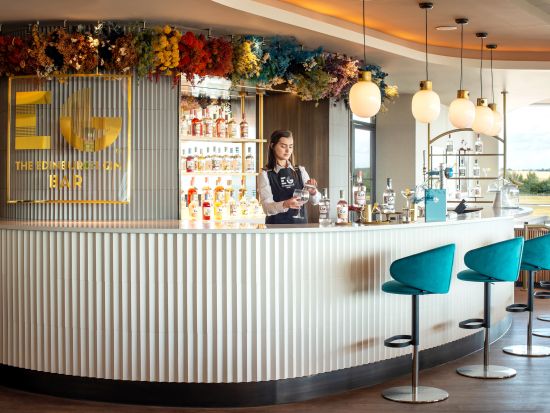 エディンバラ国際空港（EDI）ラウンジチケット☆プラザ・プレミアムラウンジ（Plaza Premium Lounge）[出発]