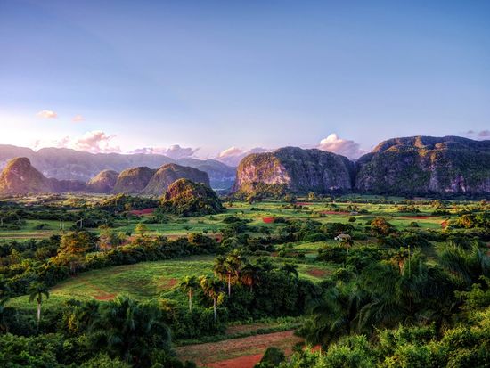 Cuba_Vinales_shutterstock_717541387
