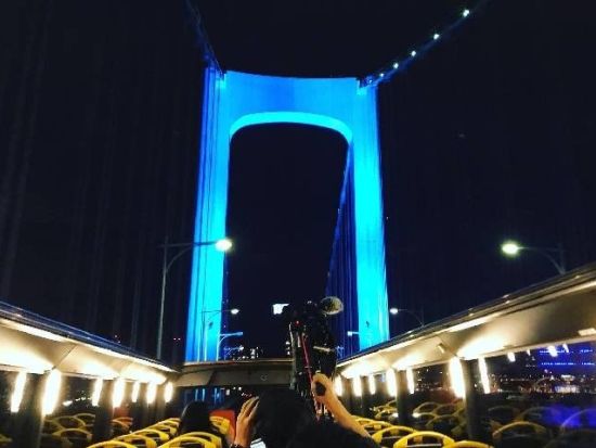 2階建てオープントップバス 屋根のないバスで首都高を走る！スリル満点の体験バスツアー＜60分コース／夜＞