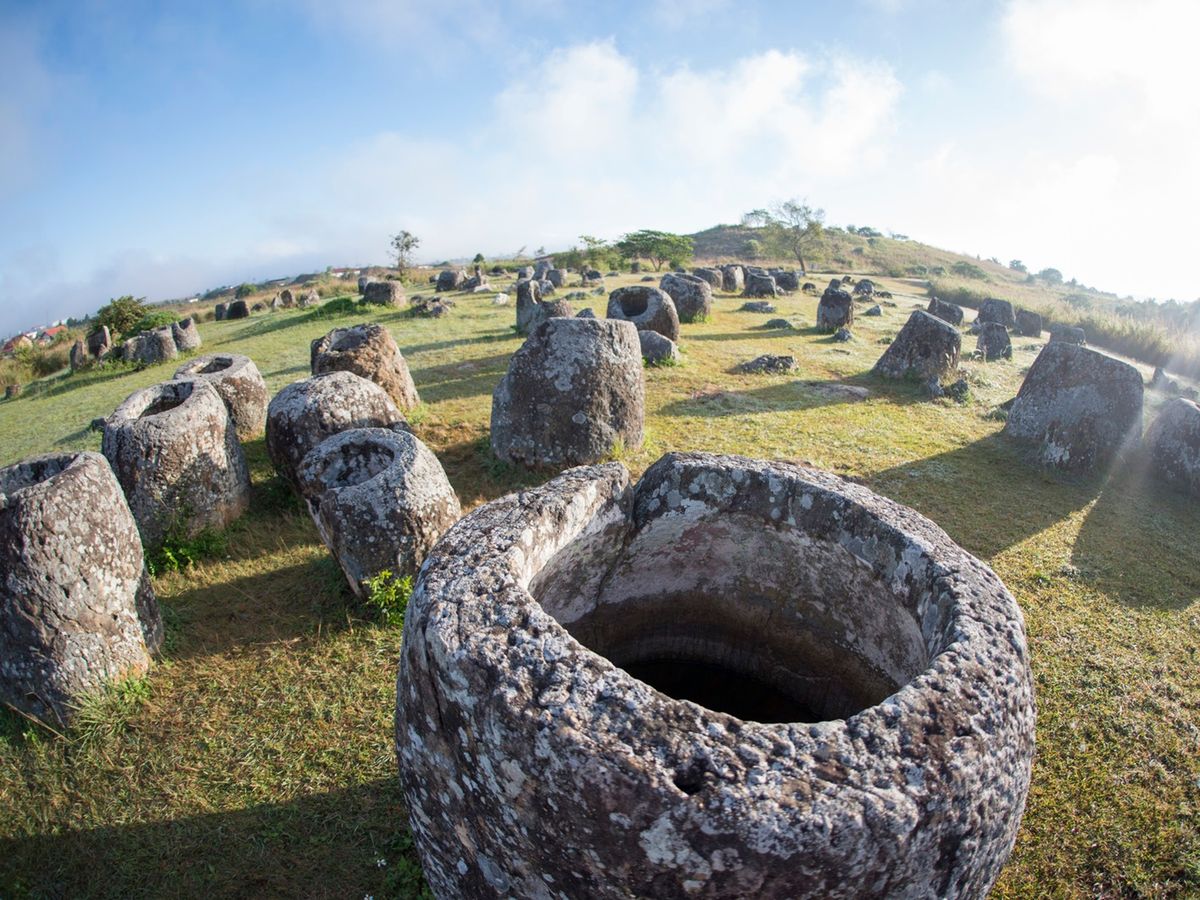 ジャール平原の巨大石壺遺跡群 | ルアンパバーン 旅行の観光
