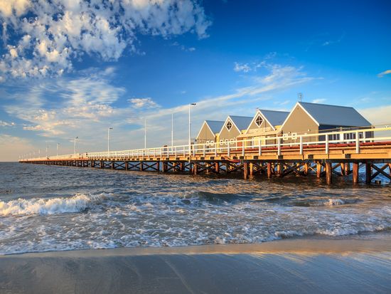 Australia_Western Australia_Busselton Jetty_shutterstock_317836970