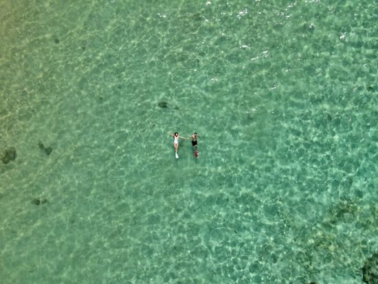 【宮古島・ウミガメシュノーケル】《★特別価格》高確率でウミガメに遭遇・写真無料プレゼント《カップル・お子様・ご家族大歓迎》