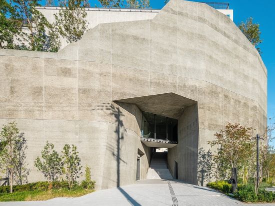 「AQUARIUM×ART átoa（アトア）」入場券 アクアリウムとアートが融合した新感覚の都市型水族館＜神戸市＞