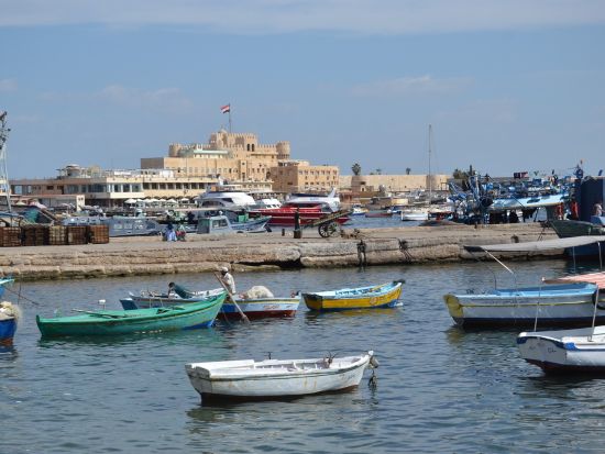 【カイロ発 アレクサンドリア1泊2日】4つ星ホテルに宿泊！地中海の古都アレクサンドリア＋世界遺産アブミーナ＜貸切／日本語＞