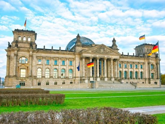 ガイド貸切観光　ベルリン市内を巡るオーダーメイドプラン＜午前・午後／日本語／公共交通機関利用／1-6名／3時間＞