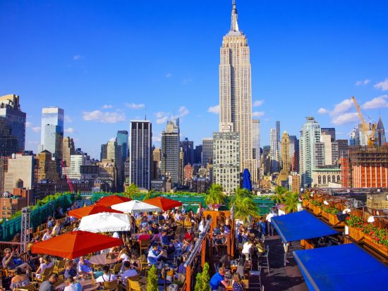 230 フィフス・ルーフトップ　食事券＆事前予約サービス　優雅なブランチをニューヨークの絶景スポットで堪能 ＜土日のみ＞