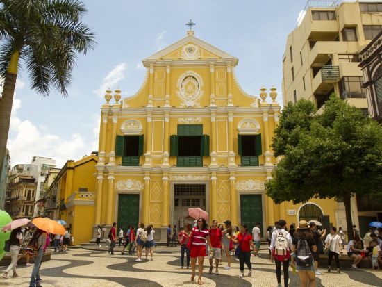 マカオ半日ウォーキングツアー　ラザロ広場＋聖ドミニコ教会＋仁慈堂＜午前／日本語ガイド＞