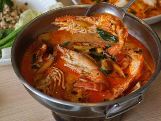 レストラン「サボイ（Savoey）」食事券&事前予約サービス　VELTRA限定メニューでご提供！＜選べるセットメニュー／3店舗でご利用可＞