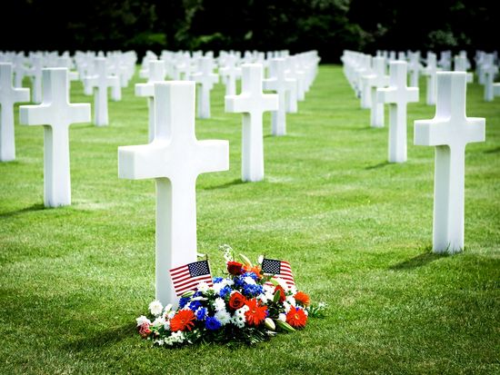 Normandy_American Cemetery_shutterstock_185010758