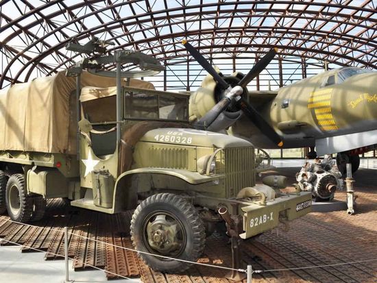 paris_trip-to-normandy_military-track