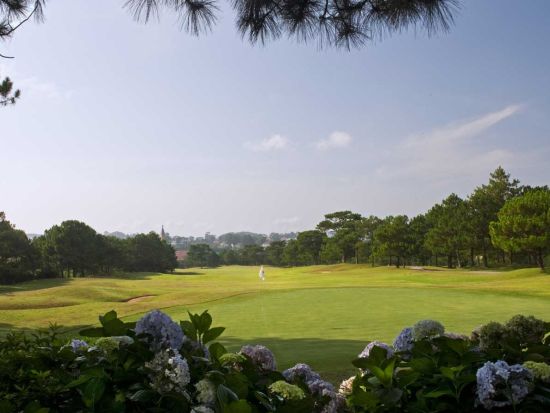 ダラットパレス・ゴルフクラブ　ゴルフ場予約＜送迎なし＞