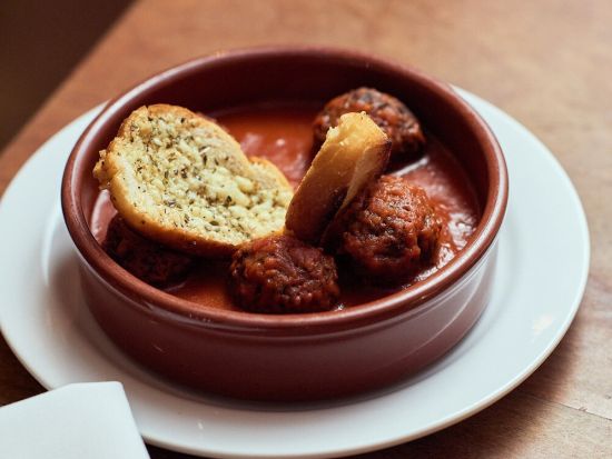 メルカート・トラットリア＆バー　食事券＆事前予約サービス　ヘルズキッチン地区のイタリアンレストラン