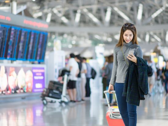 【空港送迎】プラハ国際空港 ⇔ プラハ市内 ＜貸切／英語ドライバー＞