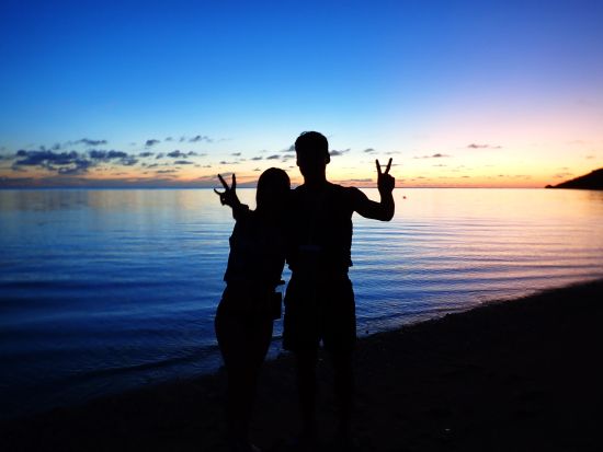 サンライズSUP 美しい朝日を眺めながらSUP体験 最高の1日をスタート！海の上で気持ちのいい朝を迎えよう＜約2時間／宮古島＞