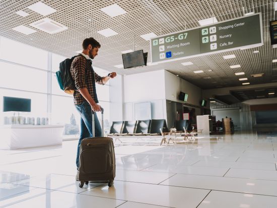 Airport_AdobeStock_279191525