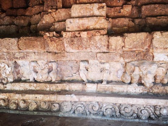 世界遺産「シーテープ歴史公園」日帰り観光ツアー　ロッブリー立ち寄りあり＜1日／昼食付き／日本語ガイド＞