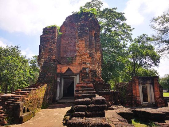 世界遺産「シーテープ歴史公園」日帰り観光ツアー　ロッブリー立ち寄りあり＜1日／昼食付き／日本語ガイド＞