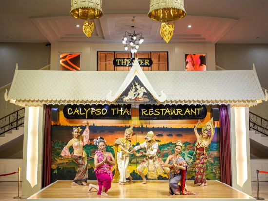 カリプソ（Calypso） タイ古典舞踊ディナーショー＋ニューハーフショー＜選べる開始時間／現地集合・解散またはホテル往復送迎＞