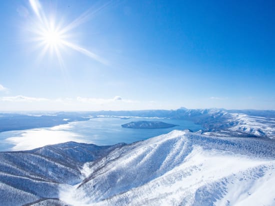 スノーシューツアー 屈斜路カルデラ外輪山最高峰！藻琴山で樹氷＆雲海が見れるかも⁉＜1月～3月／藻琴山駐車場発着／川湯温泉or女満別空港 送迎可＞