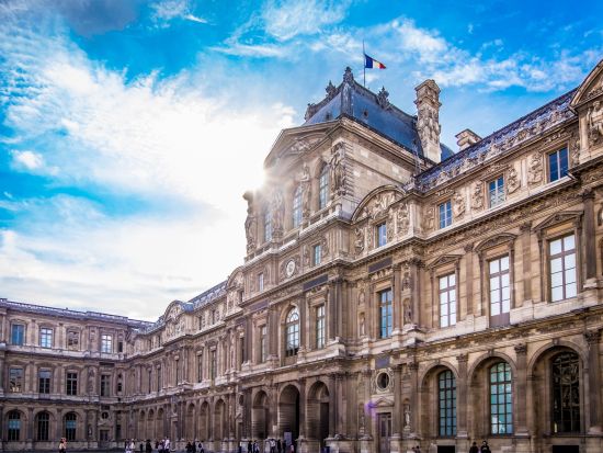 高速列車で行く！ミラノ・リヨン・パリ5泊6日周遊ツアー＜日本語／宿泊＆朝食付／ミラノ発＞by Max Harvest