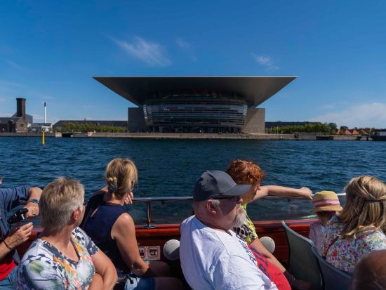 出発地を選べる！運河クルーズツアー＜コペンハーゲン発＞