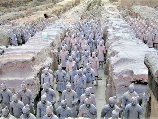 【北京と西安の旅・4泊5日ツアー】故宮博物院＋万里の長城＋頤和園＋兵馬俑坑＜日本語ガイド  /専用車 / 食事付き＞*1名様より出発可