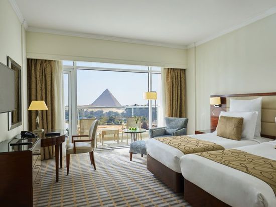 客室一例（ピラミッドビュールーム）