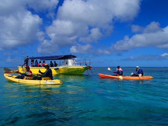 神秘の洞窟群カヤック(704)