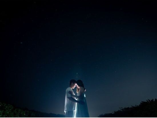 星空フォトと宙（そら）さんぽ 残波岬で沖縄の海と満点の星々を眺望！星空バックに最高の記念写真を残そう ＜1時間／読谷村＞