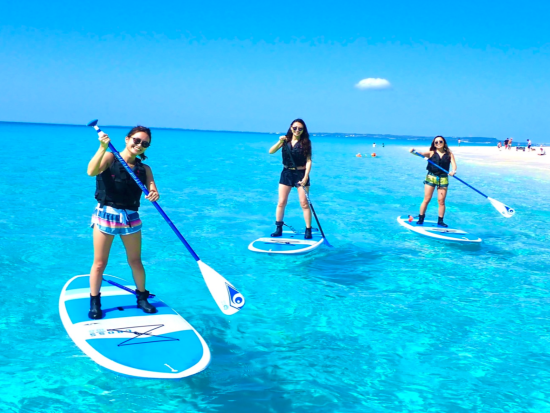 ウミガメシュノーケリングツアー 遭遇率の高さは世界有数！選べるビーチSUPorカヌー付き半日または1日プランも！＜写真無料／宮古島＞