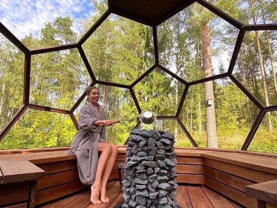 ガラスのイグルーでラグジュアリーなサウナ体験＜プライベートサウナ／英語／送迎あり／ロヴァニエミ発＞