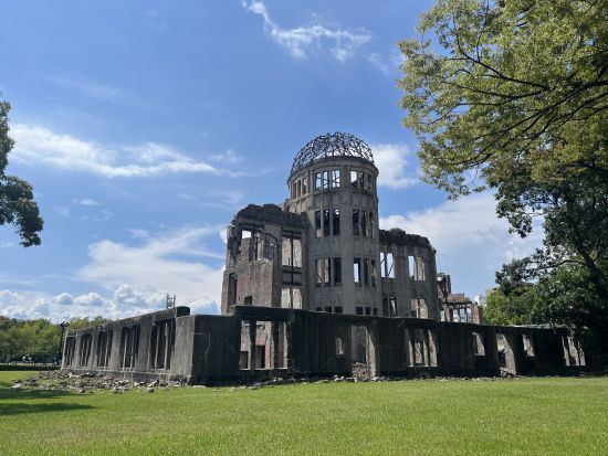 初めての広島街歩きツアー 外せない広島の人気スポットへガイドがご案内 広島城＋平和記念公園＋愛宕神社＜3時間／午前 or 午後／広島駅発＞