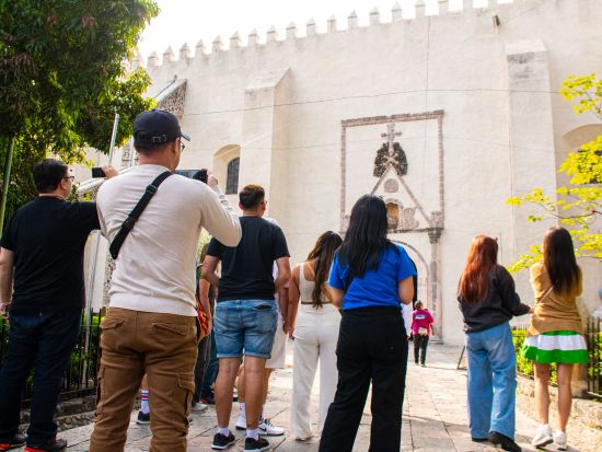 メキシコシティ郊外の魔法の村「タスコ」＋世界遺産クエルナバカ大聖堂 終日観光ツアー！銀鉱山訪問プランあり＜混載／1日／英語ガイド／メキシコシティ発＞