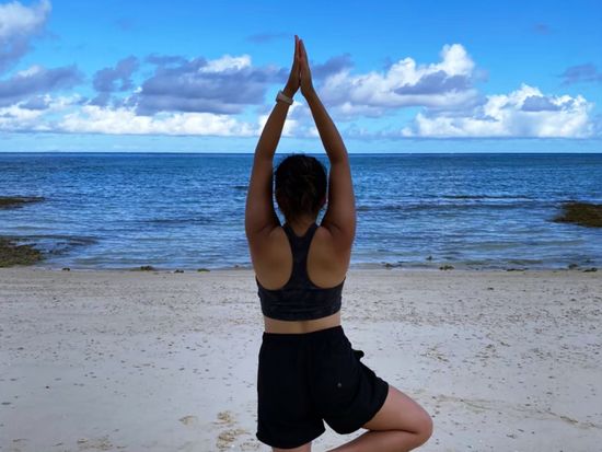 LINE_ALBUM_ヨガ写真_231117_1