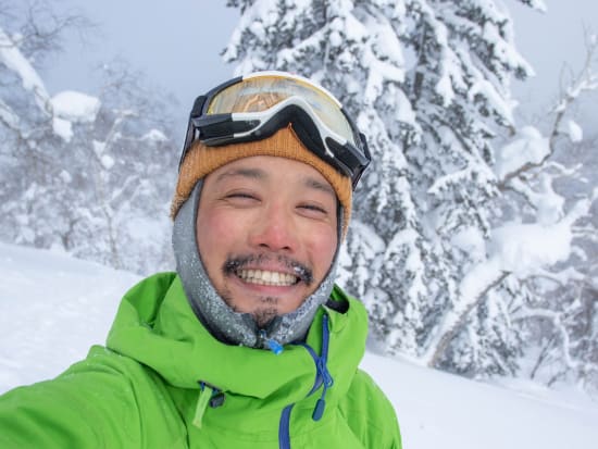 サンライズスノーシューツアー 屈斜路カルデラ外輪山最高峰「藻琴山」で樹氷＆雲海が見れるかも。川湯温泉、女満別空港の送迎可能＜1月～3月／藻琴峠駐車場発着＞