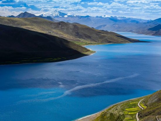 【西安発 チベット周遊ツアー・7日間】青蔵鉄道でエベレストへ行くベストプラクティスプラン＜高速鉄道・航空券付／日本語ガイド／プライベートツアー＞