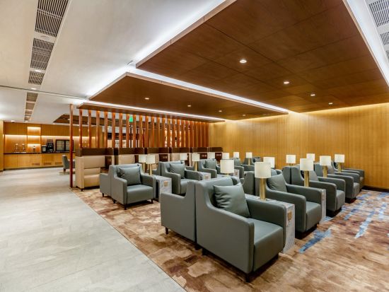 青島膠東国際空港 (TAO)ラウンジチケット☆プラザ・プレミアムラウンジ V1（Plaza Premium Lounge V1）*第1ターミナル