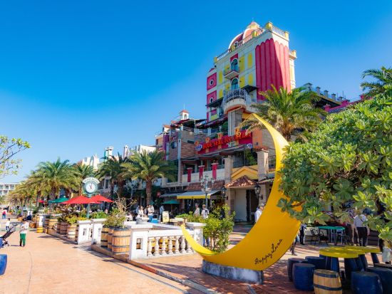 【韓国語ガイドがご案内！】美ら海水族館・古宇利島・万座毛など沖縄の人気観光スポットを巡る北部バスツアー ＜約10時間／那覇発・北谷発＞