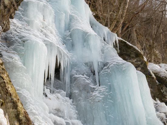 貸切観光タクシー 十和田湖+奥入瀬渓谷をゆったり観光♪十和田湖での遊覧船乗船も可♪＜1～9名／8時間／八戸発着＞by ポストタクシー