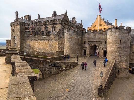 南部ハイランド地方1日観光ツアー ローモンド湖＆スターリング訪問＜英語ドライバーガイド／エジンバラ発＞
