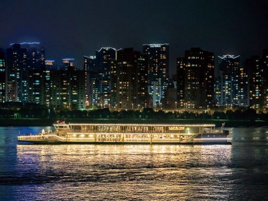 漢江ナイトクルーズ　ライブ公演や噴水ショー、花火観賞、サンセットなど選べるプラン ＜汝矣島（ヨイド）発＞