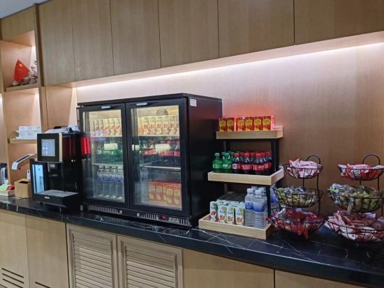 青島膠東国際空港 (TAO)ラウンジチケット☆プラザ・プレミアムラウンジ V1（Plaza Premium Lounge V1）*第1ターミナル