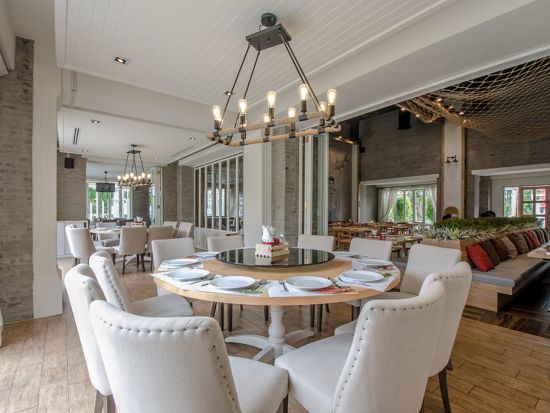 レストラン「サボイ（Savoey）」食事券&事前予約サービス　VELTRA限定メニューでご提供！＜選べるセットメニュー／3店舗でご利用可＞