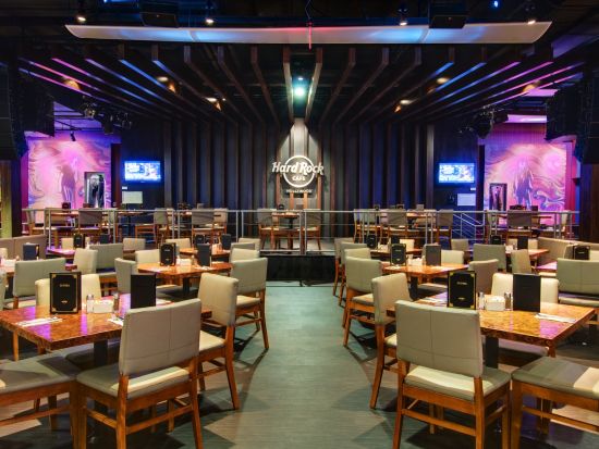 ハードロック・カフェ・ハリウッド　食事券＆事前予約サービス　音楽とボリュームのある本場アメリカン料理を楽しむ