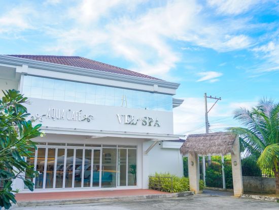 カフェラウンジ利用サービス　深夜＆早朝帰国便をご利用の方向け　ディナー付き＜空港お送り付き＞