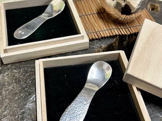 純銀製アイススプーン手作り体験　銀師より知る江戸伝統銀器の世界  by 日伸貴金属