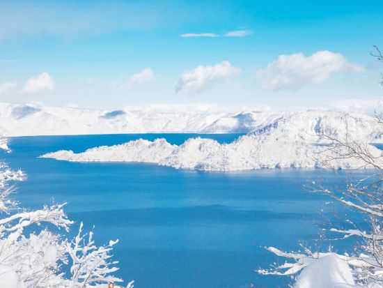 貸切観光タクシー 十和田湖+奥入瀬渓谷をゆったり観光♪十和田湖での遊覧船乗船も可♪＜1～9名／8時間／八戸発着＞by ポストタクシー