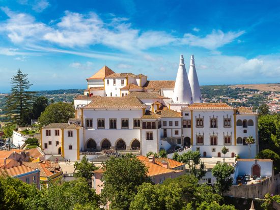 世界遺産シントラ＆首都リスボン＆カスカイス　1日観光ツアー ＜貸切／英語ドライバーガイド／リスボン発＞
