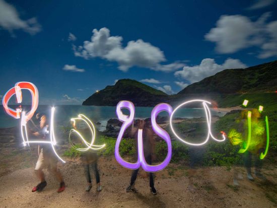 夜景フォトツアー　サンセットや星空をバックにライトペインティング撮影を体験！＜送迎付き＞